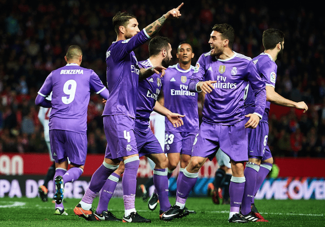 You are currently viewing Benzema helps Real Madrid make La Liga history