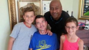 Read more about the article Jonah Lomu visits Joost