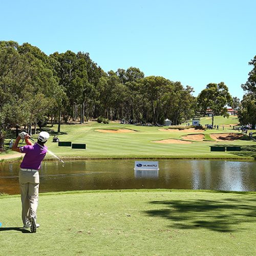 Rumford co-leads, Oosthuizen lurks at Lake Karrinyup
