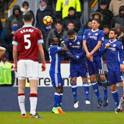 Chelsea drop points at Turf Moor