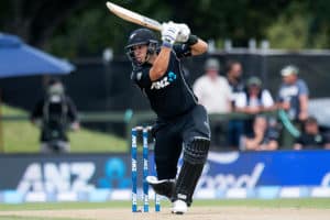 Read more about the article Taylor’s century powers New Zealand to 289