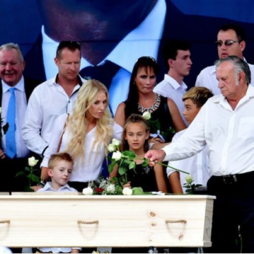 Joost: Mom, you must let me go now