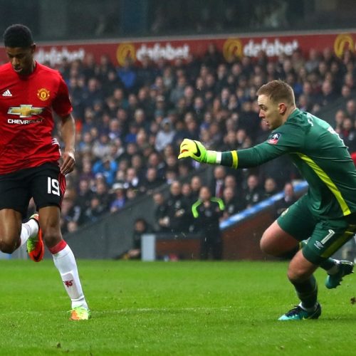 Rashford tips United to beat Chelsea