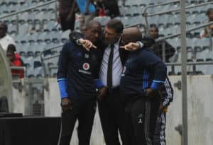 Read more about the article Pirates coach: Chiefs are probably favourites