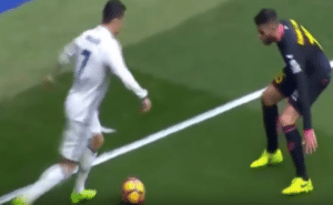 Read more about the article Watch: Cristiano Ronaldo nutmegs David Lopez