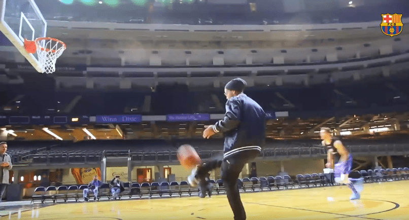 You are currently viewing WATCH: Ronaldinho assists slam dunk king Kilganon