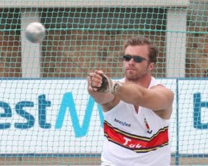 Read more about the article Frechou out to end Harmse’s hammer reign