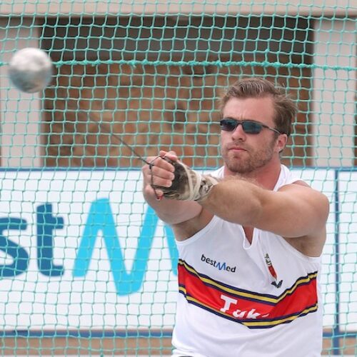 Frechou out to end Harmse’s hammer reign