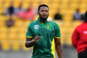Read more about the article Phehlukwayo, Cook get national contracts