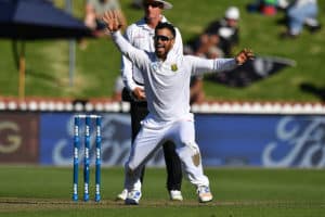 Read more about the article Duminy stars with ball, but Proteas lose openers
