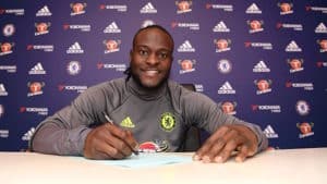Read more about the article Moses extends stay at Chelsea