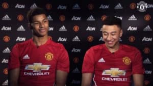 Read more about the article WATCH: Rashford and Lingard rate teammates