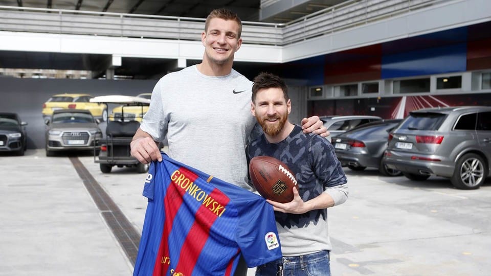 You are currently viewing Gronkowski visits Barca’s training ground
