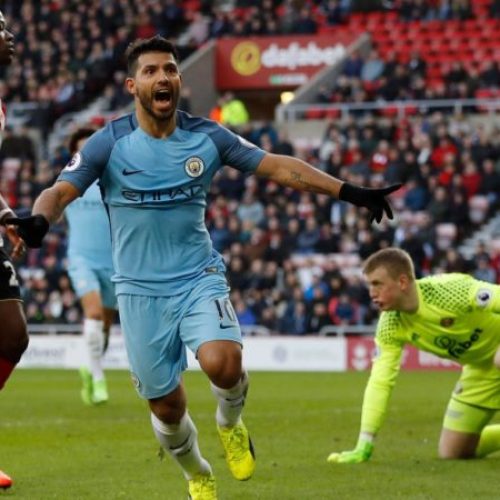 Aguero leads City to Sunderland triumph