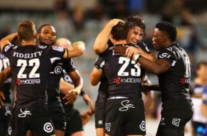 Read more about the article Post-hooter try gives Sharks dramatic win