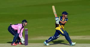 Read more about the article Rudolph passes 10 000 as Glamorgan win