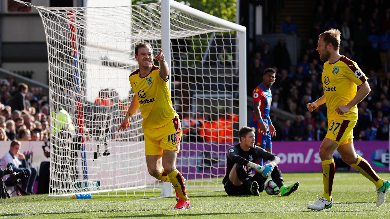 You are currently viewing Burnley ease past Palace