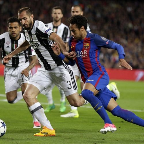 Juventus frustrate Barcelona to advance to semis