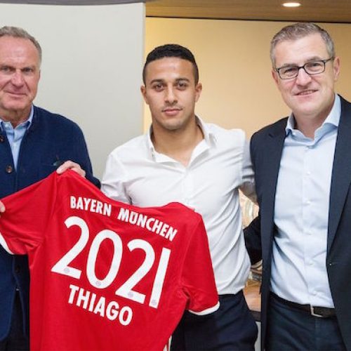 Thiago pens new Bayern deal