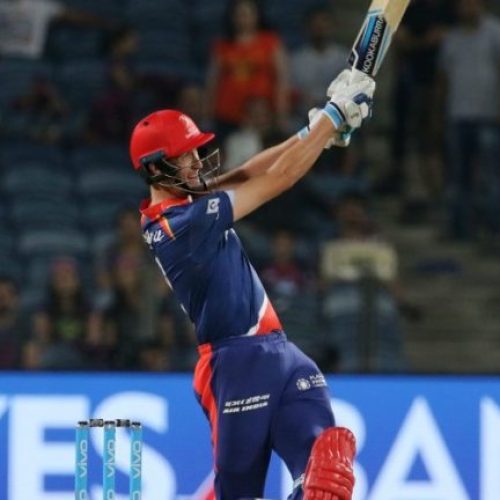 Morris tees off against Rising Pune Supergiant