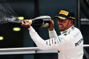 Read more about the article Hamilton wins Chinese Grand Prix