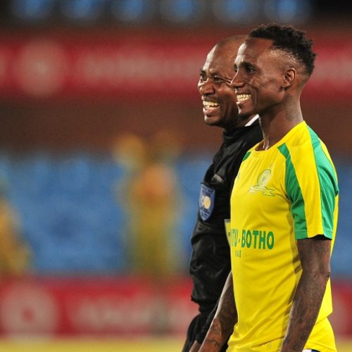 Mosimane heaps praise on veteran Modise