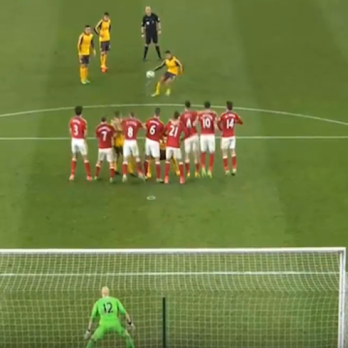 WATCH: Sanchez’s superb free-kick as Arsenal beat Boro