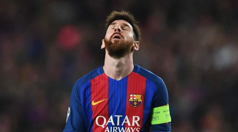 You are currently viewing Messi loses appeal for suspended jail sentence