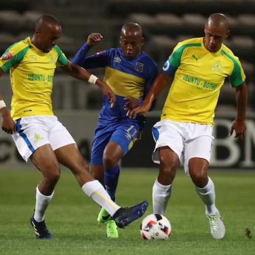 Comitis lays into Mosimane for tapping-up Ngoma