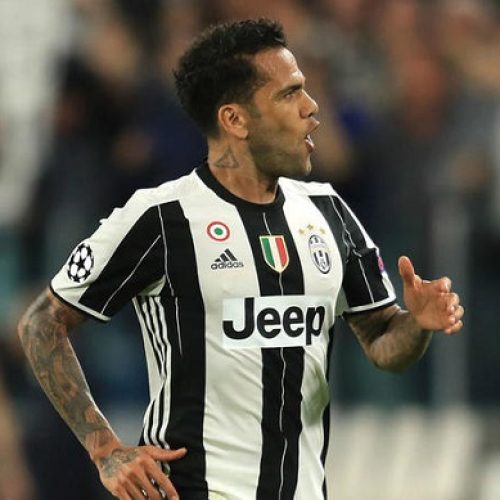 Dani Alves ready for criticism after City snub