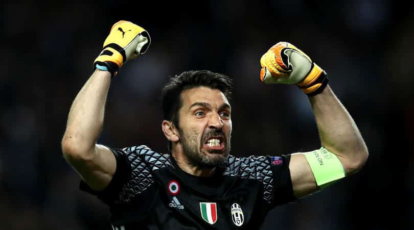 You are currently viewing Buffon to decide future in a week