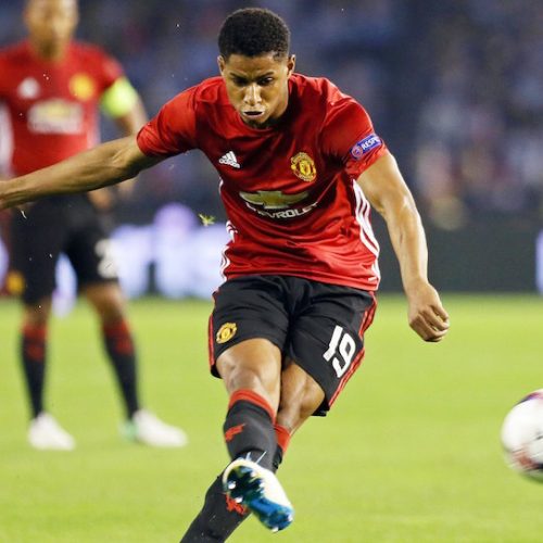 Mourinho: Rashford is in love with football