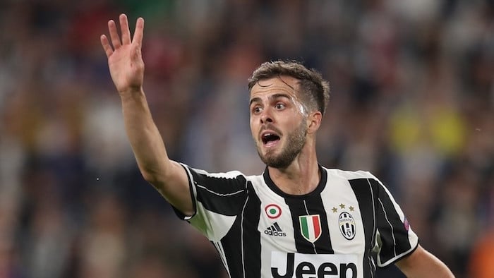 You are currently viewing Pjanic eyes Champions League trophy