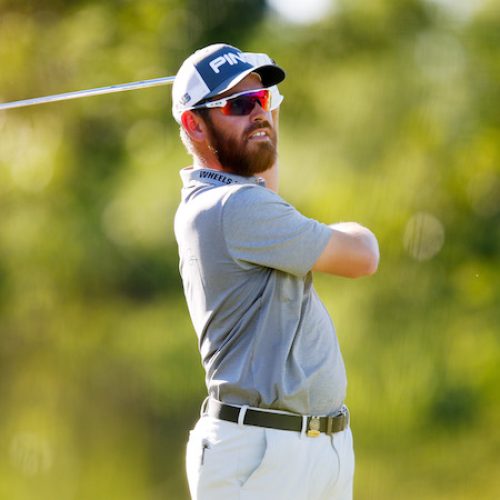 Oosthuizen limps in, Schwartzel finishes well at US Open