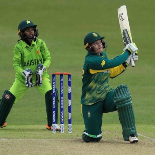 Proteas edge Pakistan in World Cup opener