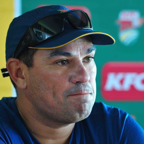 Proteas coach heads home