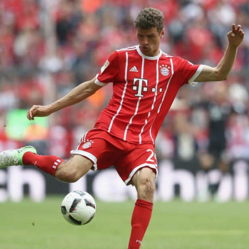 Muller signs two-year contract extension with Bayern