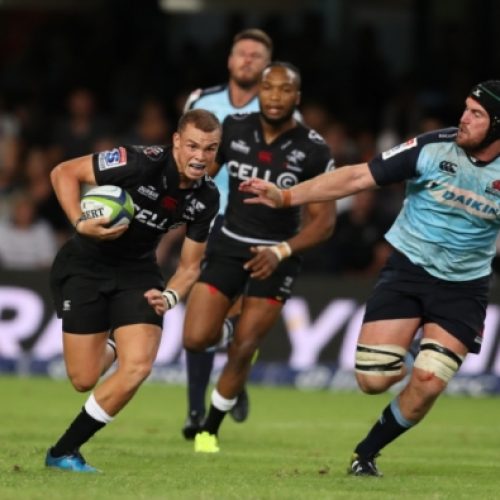 Bosch back at fullback for Sharks