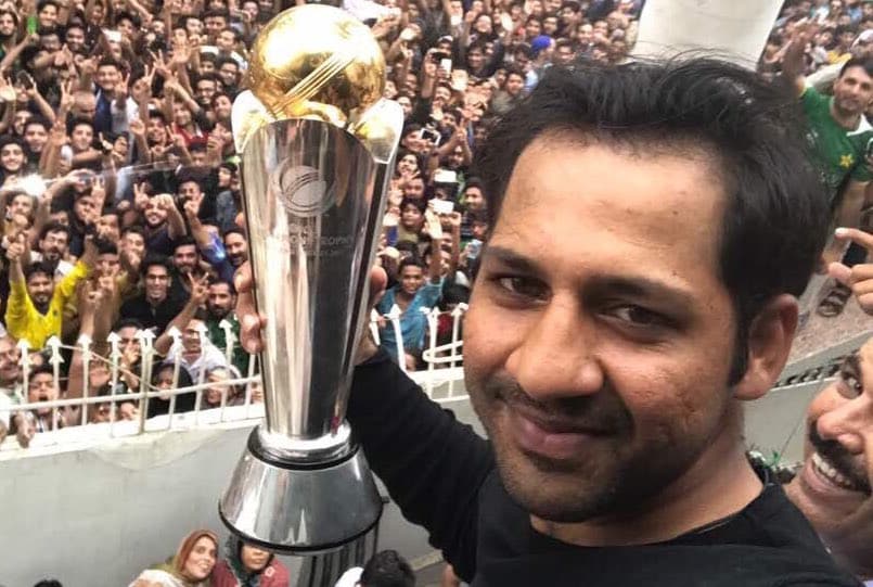 You are currently viewing Sarfraz’s hero’s welcome