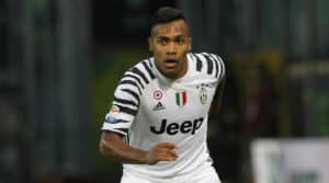 Read more about the article Juve rejects latest Chelsea bid for Sandro