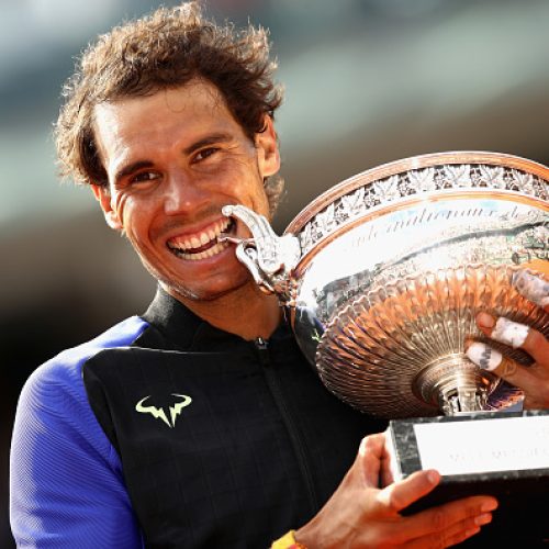 Nadal makes it a perfect 10 in Paris