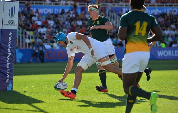 You are currently viewing England edge Junior Boks to book place in final