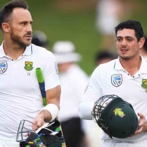 I want to bat up the order – De Kock