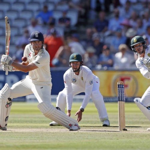 England build big lead against Proteas