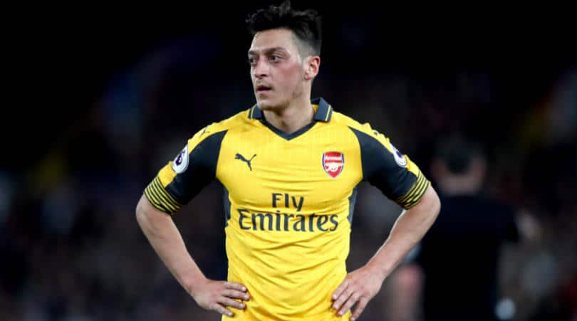 You are currently viewing Why Arsenal should sell Ozil