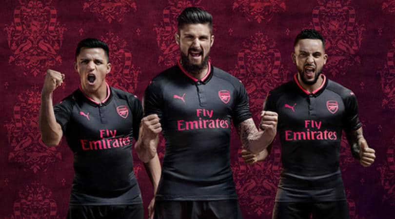 You are currently viewing Arsenal unveil new third kit