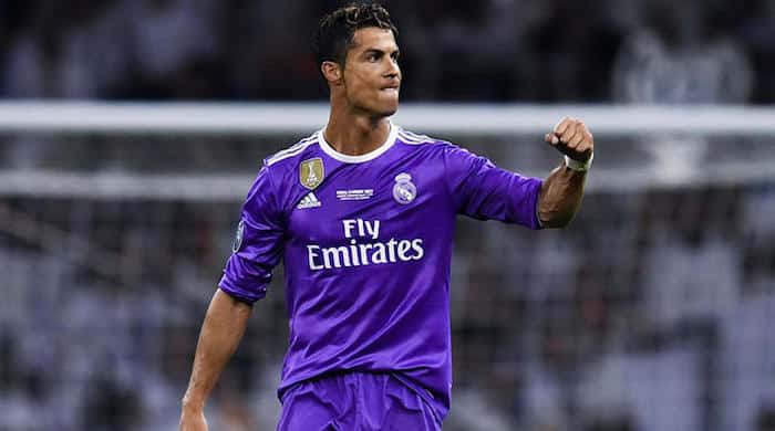 You are currently viewing Ronaldo named in Real’s Super Cup squad
