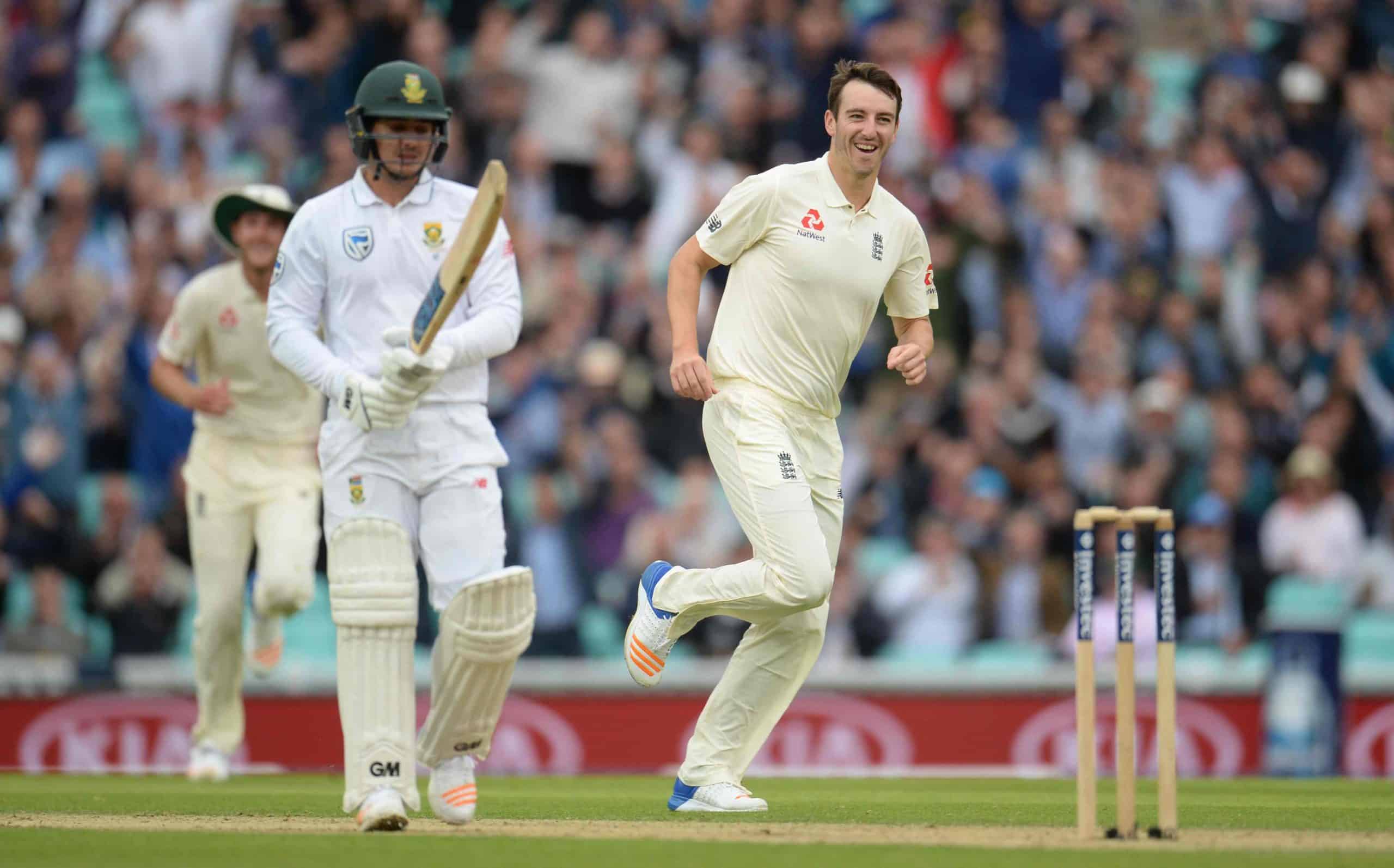 You are currently viewing Roland-Jones rips through Proteas lineup