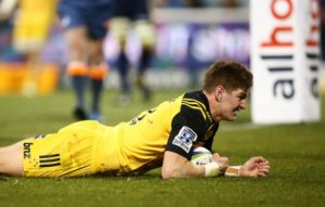 Read more about the article Hurricanes wear down Brumbies