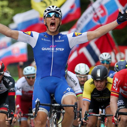 Kittel wins second stage of Tour de France